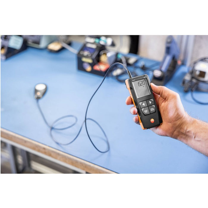 Testo 545 Digital Lux Meter With App Connection - anaum.sa