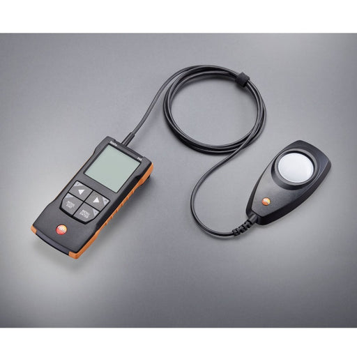 Testo 545 Digital Lux Meter With App Connection - anaum.sa